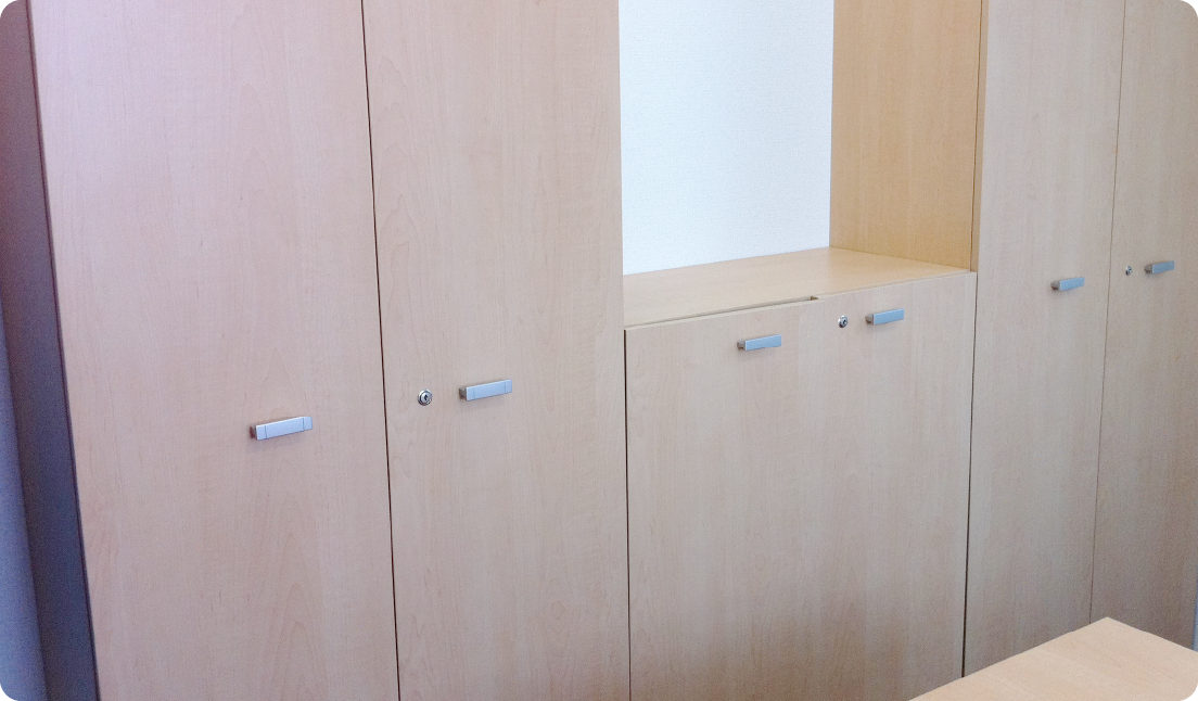 家具配送スタッフの設置風景製品の設置イメージ